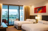 Hilton Pilar - parking