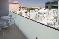 Apartment in Costa Dorada Near the Beach
