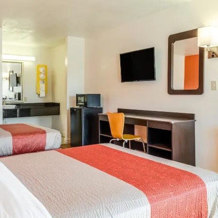 Motel 6 Saraland, Al Отели в г. Сараленд