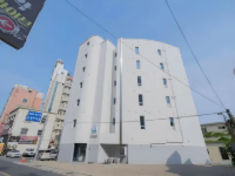 Pohang Pool Villa Yeongil のホテル