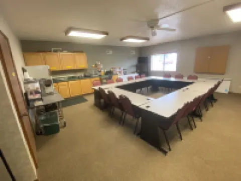 先鋒汽車旅館 馬凱特縣酒店