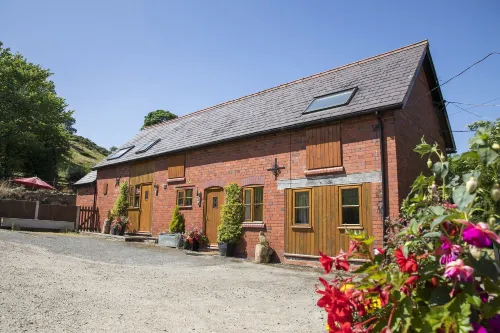 One-bedroom Cottage in Llangollen, No Deposit - 4-Star