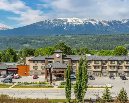 Prestige Golden Hotel Hotels in Golden