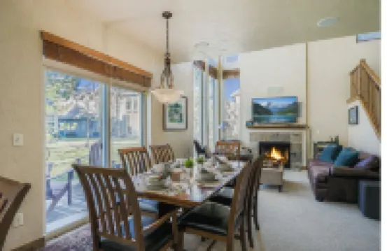 Foxpoint Cottage 3 Bedroom Townhouse by RedAwning