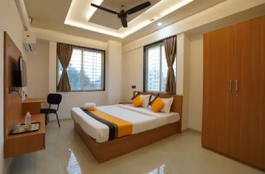 AY Plus Regency Hotel Hotels near Shivaji Nagar