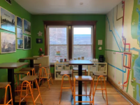 Wrigley Hostel - Chicago