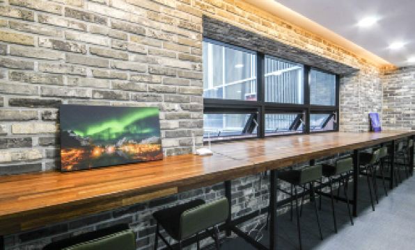 Seomyeon Brown-dot Hotel Gold