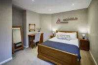 Host Stay Crescent House - 3-Star