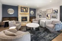 La Quinta Inn & Suites by Wyndham Asheville Downtown