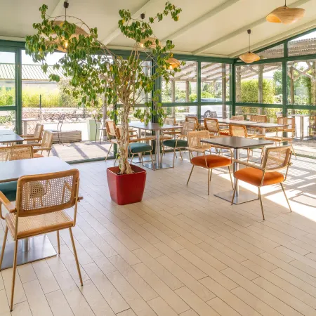 Sure Hotel by Best Western Valence Nord