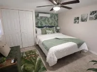 Guest Suite: Close to Beach & Downtown St. Pete Hotels in Pinellas Park
