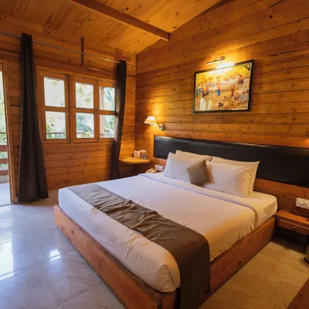 Grand Vatika Resort
