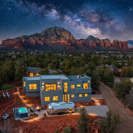Sedona Epic Dream - 5BR Wow Views! Pool/Spa/Rooftop
