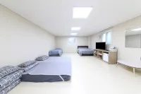 Yeonggwang Mini Hotel - Motels