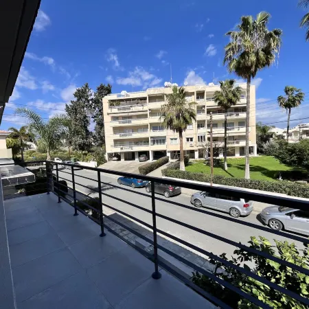 148 LIM - Stay Lumiere House