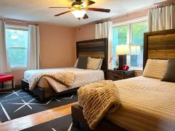 Pool Kayaks Hot Tub Game Rooms Sleeps 16