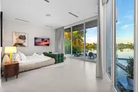 Villa Juani Waterfront Luxury Property