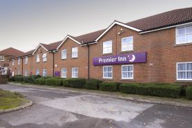 Premier Inn Warrington (A49/M62,J9)