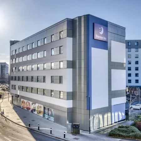 Premier Inn Southampton City Centre (West Quay)