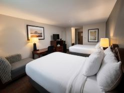 Harbor Winds Hotel