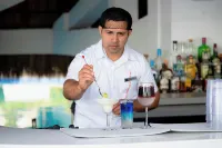 Las Hadas by Brisas - bar