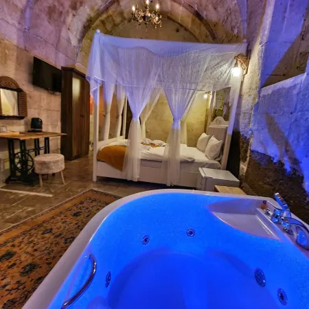 Lavinia Cappadocia Cave