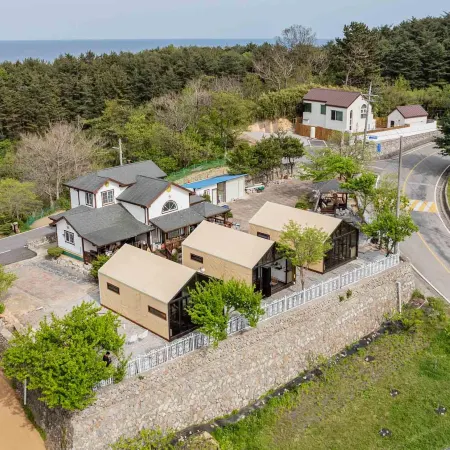 Samcheok Casabianca Glamping