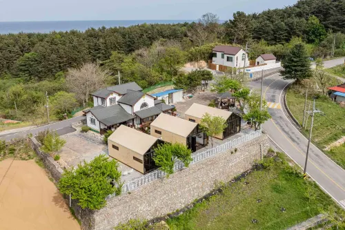 Samcheok Casabianca Glamping
