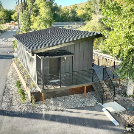 Cozy Riverfront cabin in Lux RV Resort w/ beautiful views in lovely South Weber