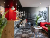 Ibis Cannes Plage la Bocca - bar