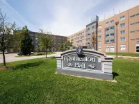 Residence & Conference Centre - Windsor Hotels in Windsor