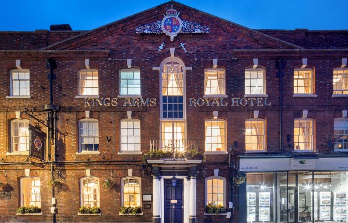 The Kings Arms and Royal Hotel, Godalming, Surrey