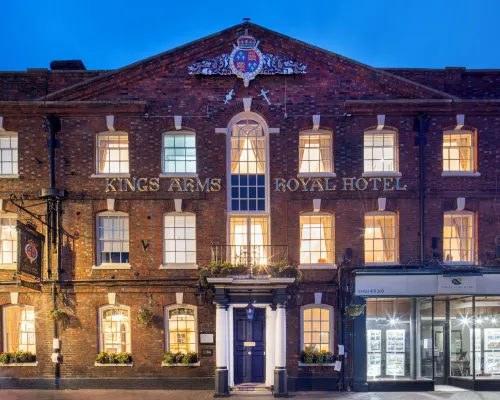 The Kings Arms and Royal Hotel, Godalming, Surrey Hotels in Godalming