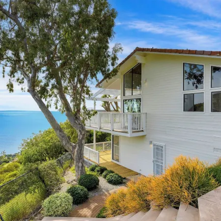 Pacific View Malibu by Avantstay Oceanfront Retreat + Ocean Views