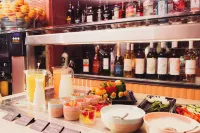 Topazio Vibe Beach Hotel & Apartments - Adults Friendly - Quầy bar