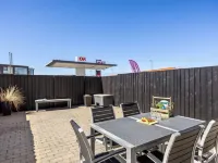 "Frænde" - 600m from the Sea