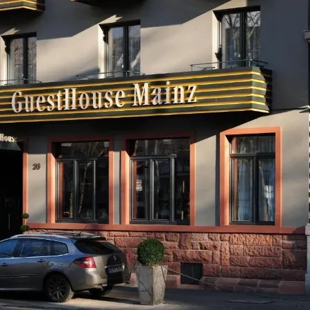GuestHouse Mainz Отели рядом с достопримечательностью «Таберна Археологика»