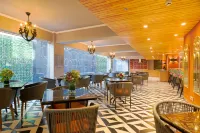 Air by Ahuja Residences - breakfast