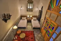 Riad Soultana - Parkering