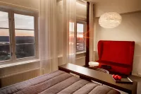 Fredriksten Hotell Отели в г. 