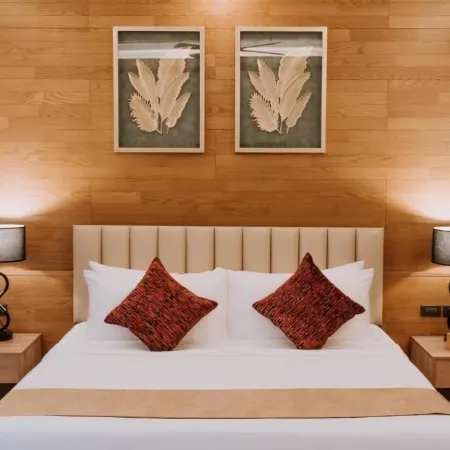 Rosepine Hotel