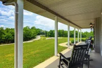 Great for Groups! Corinth Gem w/ Game Room & Pool - 4-Star