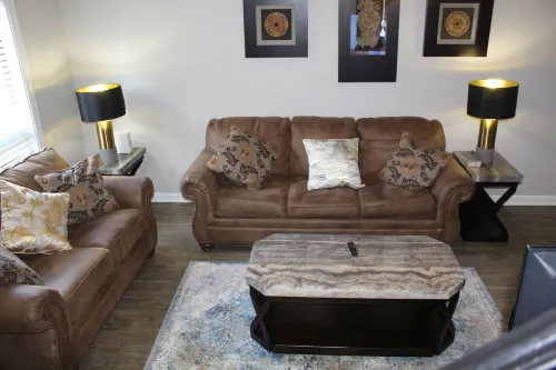 Urban Oasis Retreat in the Southwest! - Homestays