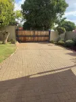 Cozy and Convenient Apartment Rental in Polokwane Hôtels à : 