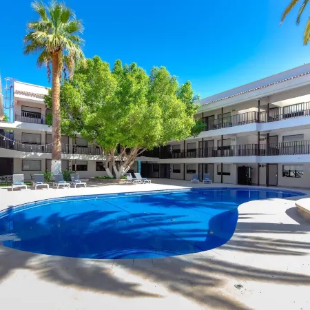 Hotel Bugambilia