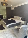 Reef View Bnb - parking