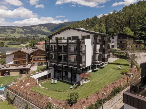 Laurena Aparthotel Near Brixen - spa