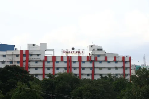 Dhanunjayas Luxury Hotel - parking