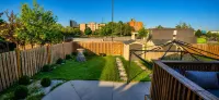 Cozy 4 Bedroom Home Near Tecumseh Mall - 民泊