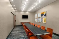 Holiday Inn Express & Suites SALEM NORTH - KEIZER by IHG - Wifi